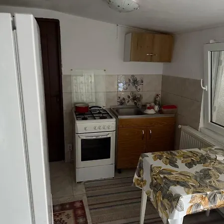 Apartment Mutlu